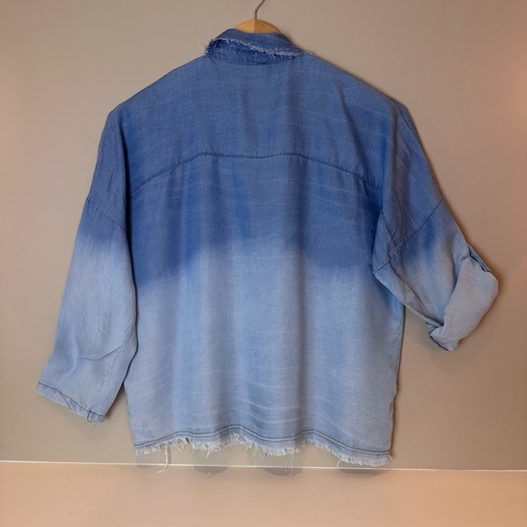 NWT Jean Shirt light fabric with sequence pockets size OS - Picture 5 of 12